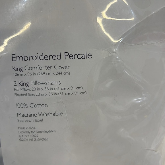 Sky Embroidered Percale
Duvet Cover Set, King - Picture 2 of 3